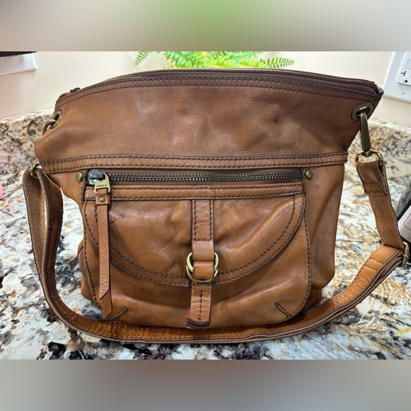 Fossil Tan Leather Women's Messenger Bag - Picture 4 of 16